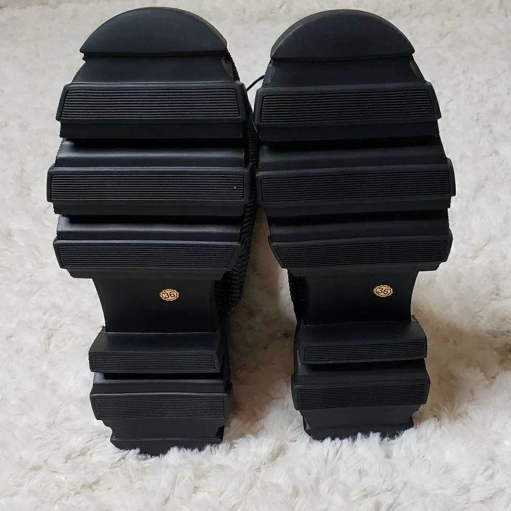 NWOT Front Lace-Up Woven Stretchy Platform Alternative Punk Goth Edgy Boots